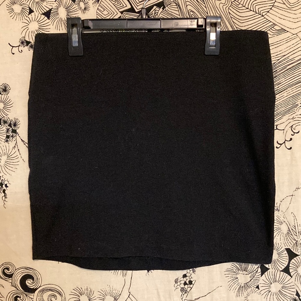 BCBG pencil skirt